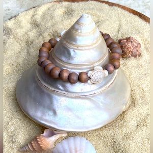 Beaded bracelet - wood beads with natural stone turtle beads